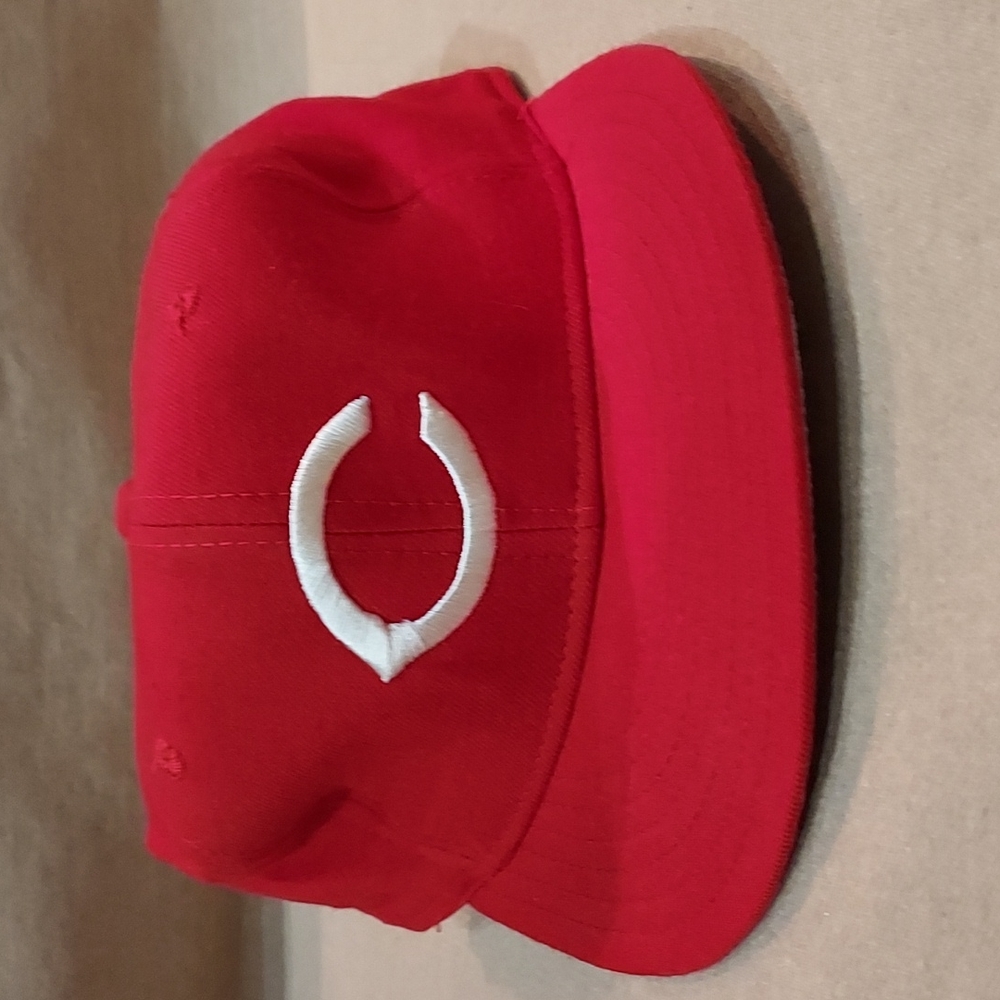 NWOT Vintage Cincinnati Reds New Era Pro Model fitted cap size 7 3/8
